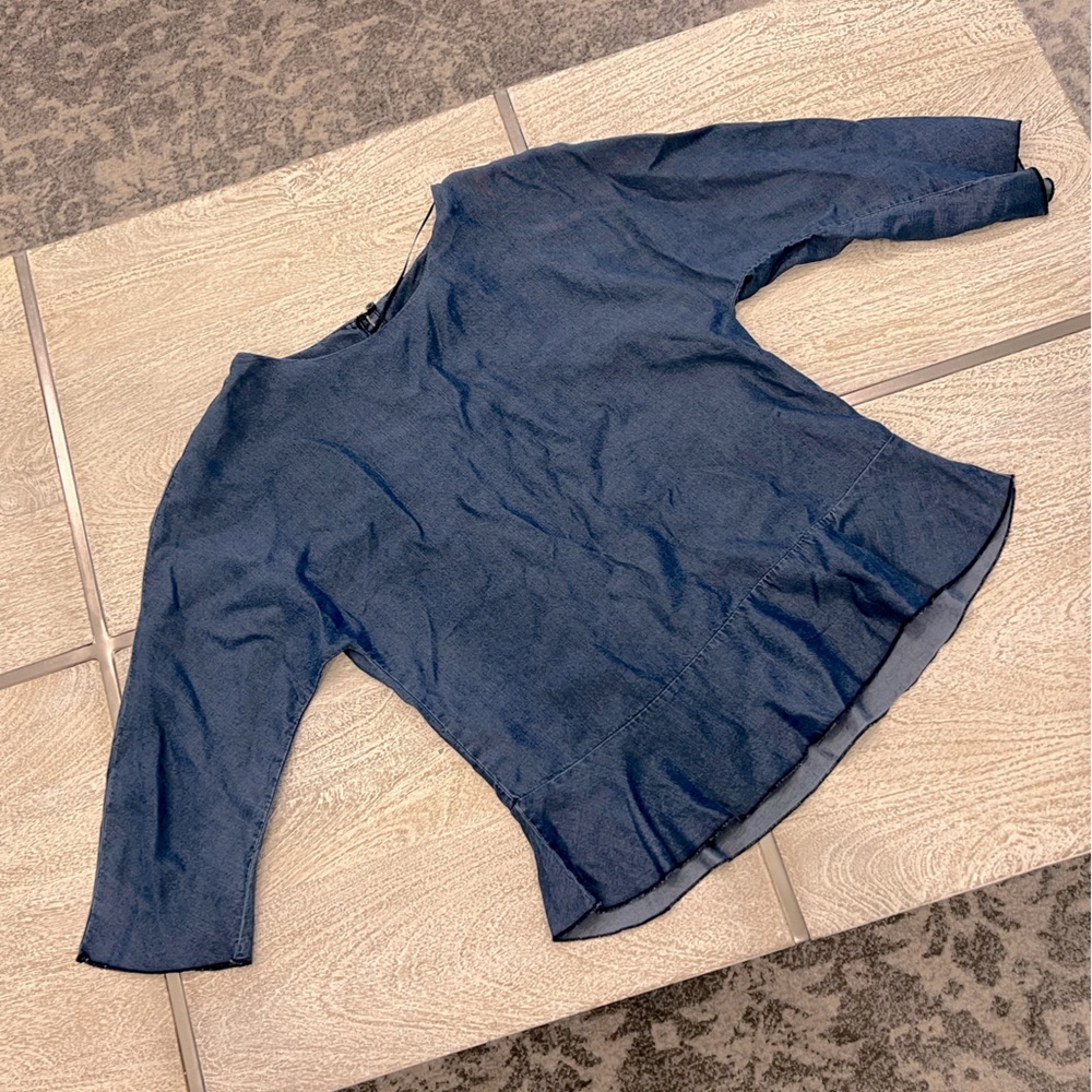 ZARA 3/4 sleeve top size xs
